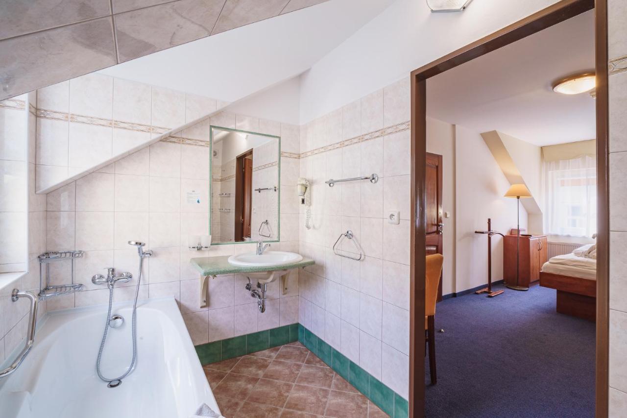 Francis Spa Hotel Františkovy Lázně エクステリア 写真